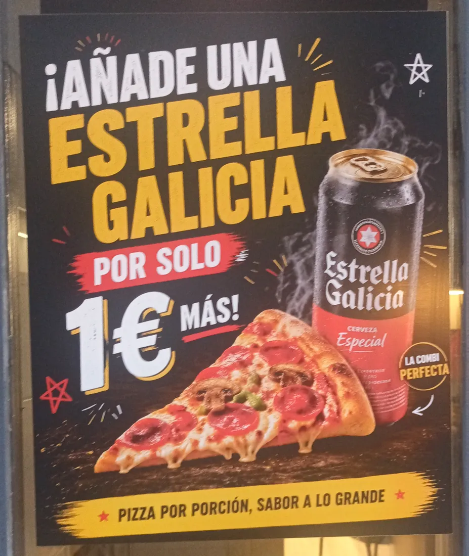 Promoción de pizza y cerveza